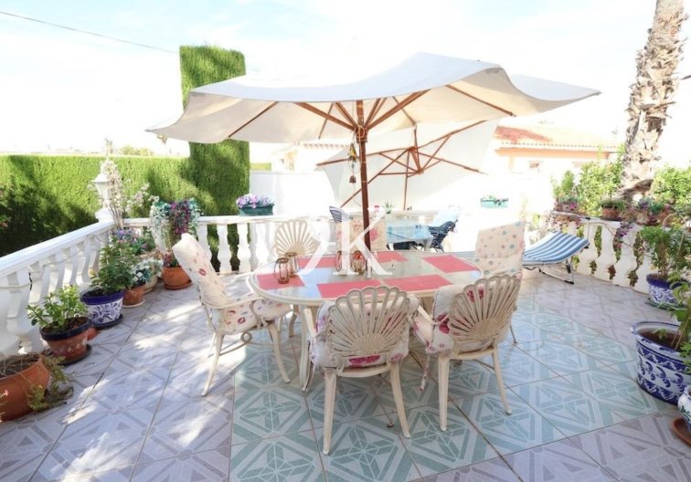 Resale - Detached Villa - Torrevieja - El Chaparral
