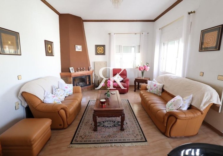 Resale - Detached Villa - Torrevieja - El Chaparral