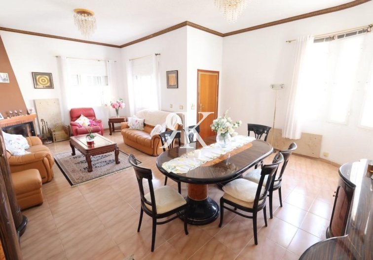 Resale - Detached Villa - Torrevieja - El Chaparral