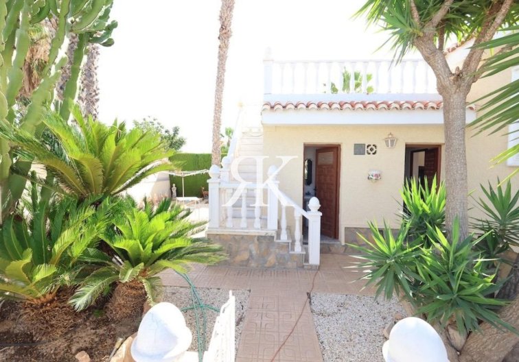 Resale - Detached Villa - Torrevieja - El Chaparral