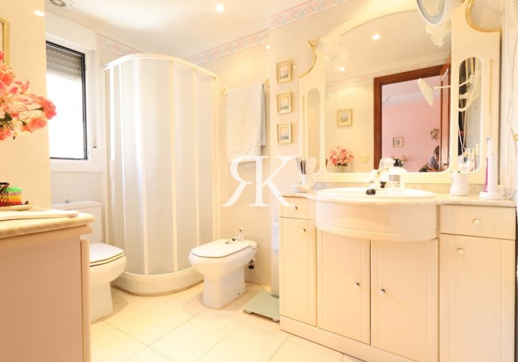 Revente - Appartement - Torrevieja - La Mata