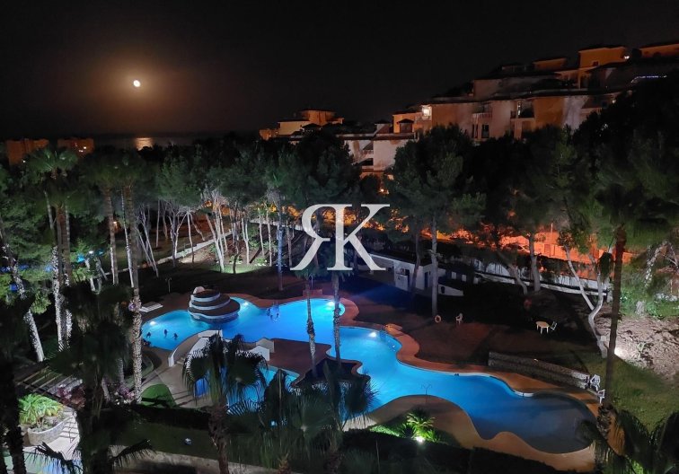 Resale - Apartment - Orihuela Costa - Dehesa de campoamor