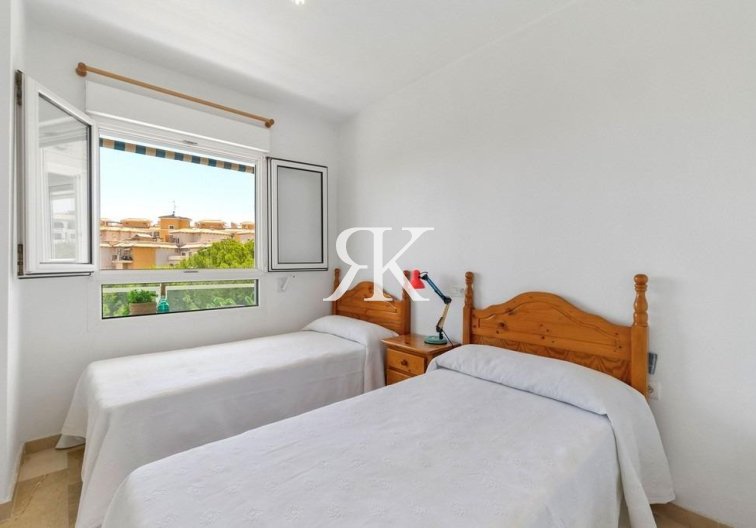 Resale - Apartment - Orihuela Costa - Dehesa de campoamor