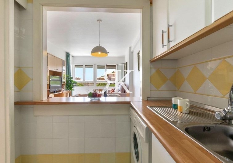 Resale - Apartment - Orihuela Costa - Dehesa de campoamor