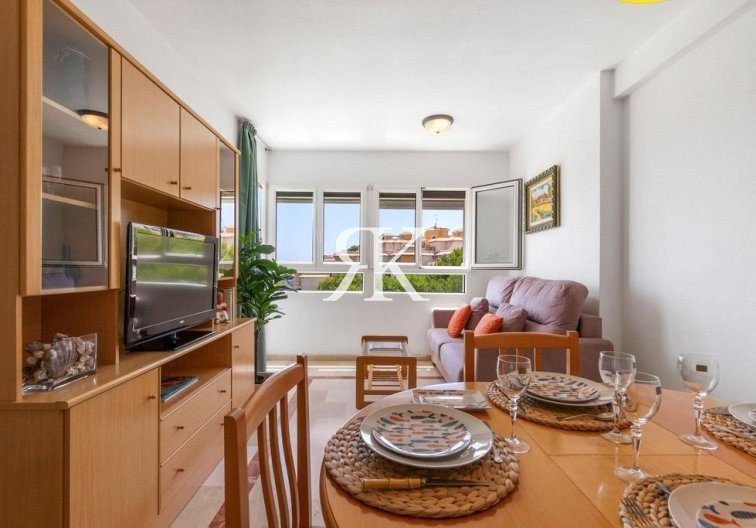 Resale - Apartment - Orihuela Costa - Dehesa de campoamor