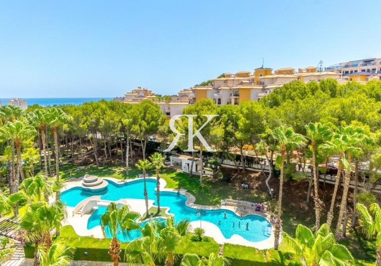 Resale - Apartment - Orihuela Costa - Dehesa de campoamor