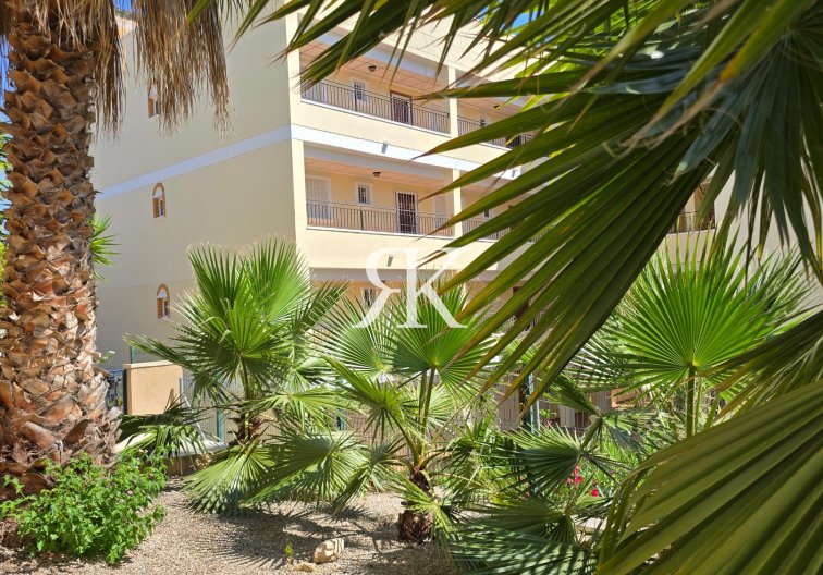 Wiederverkauf - Freistehende Villa - Orihuela Costa - Las Filipinas,Villamartin