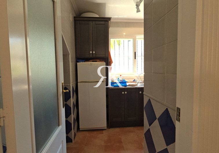 Wiederverkauf - Freistehende Villa - Orihuela Costa - Las Filipinas,Villamartin