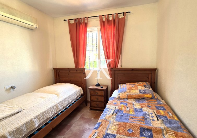 Wiederverkauf - Freistehende Villa - Orihuela Costa - Las Filipinas,Villamartin