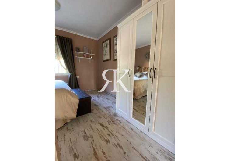 Wiederverkauf - Freistehende Villa - Albatera