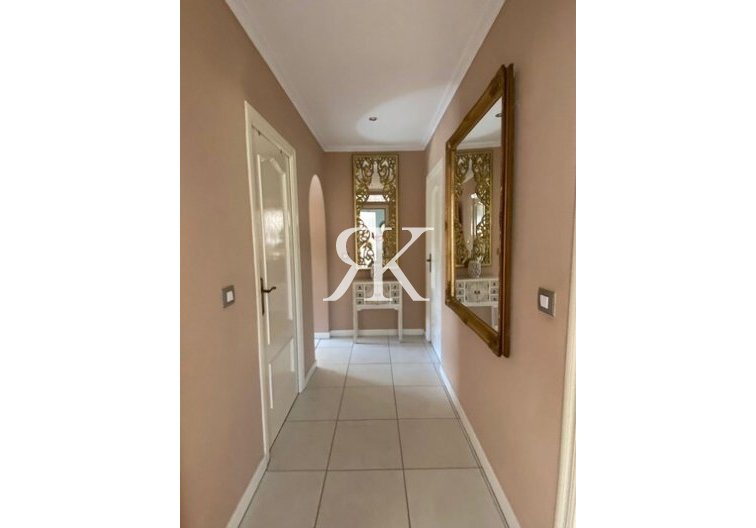 Wiederverkauf - Freistehende Villa - Albatera