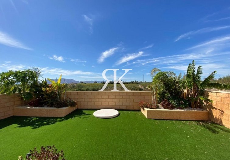 Wiederverkauf - Freistehende Villa - Albatera