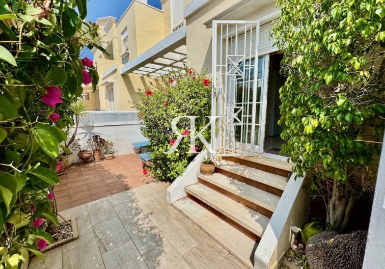 Resale - Townhouse - Ciudad Quesada - Doña Pepa 