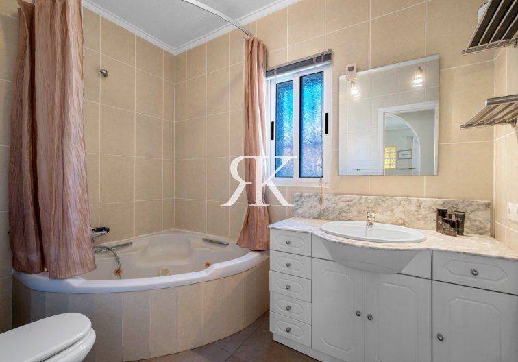 Resale - Detached Villa - Ciudad Quesada