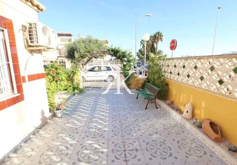 Revente - Villa Mitoyenne - Torrevieja - El Chaparral