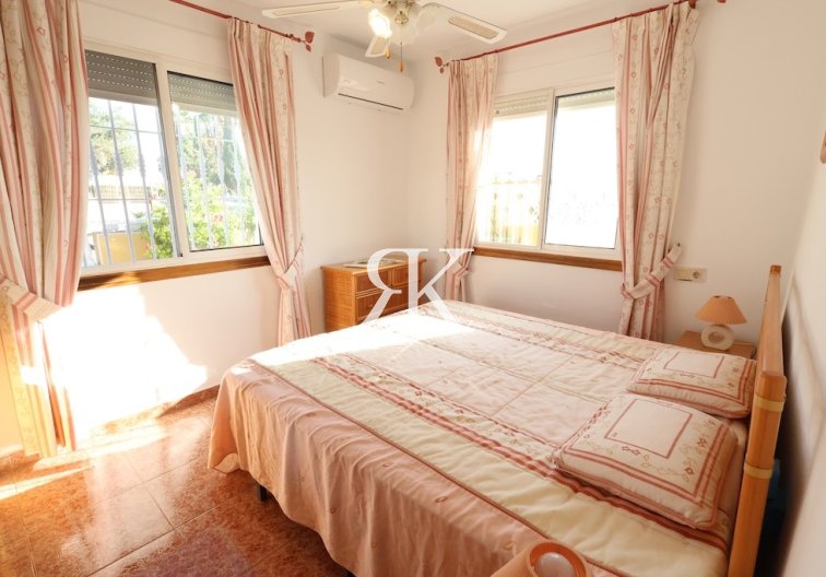 Revente - Villa Mitoyenne - Torrevieja - El Chaparral