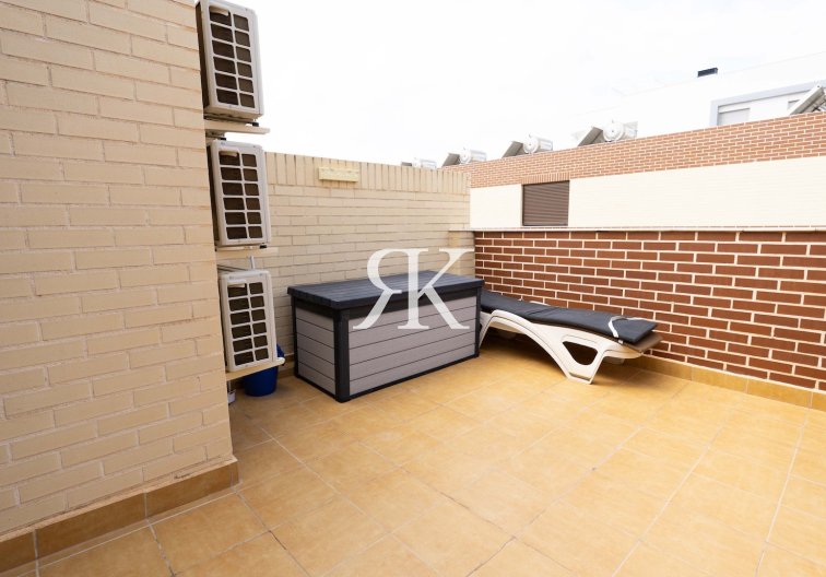 Segunda mano - Bungalow en planta alta - Orihuela Costa - Lomas de Cabo Roig