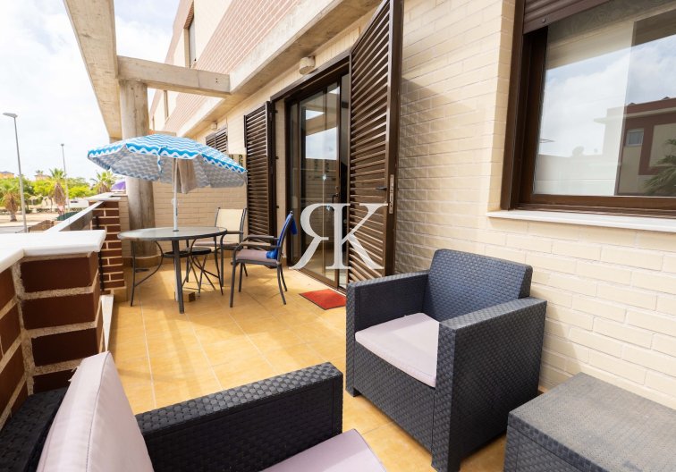 Segunda mano - Bungalow en planta alta - Orihuela Costa - Lomas de Cabo Roig