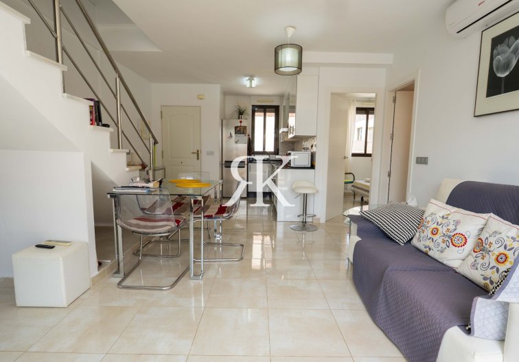 Segunda mano - Bungalow en planta alta - Orihuela Costa - Lomas de Cabo Roig