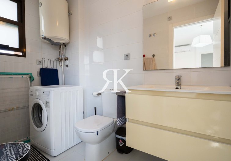 Segunda mano - Bungalow en planta alta - Orihuela Costa - Lomas de Cabo Roig