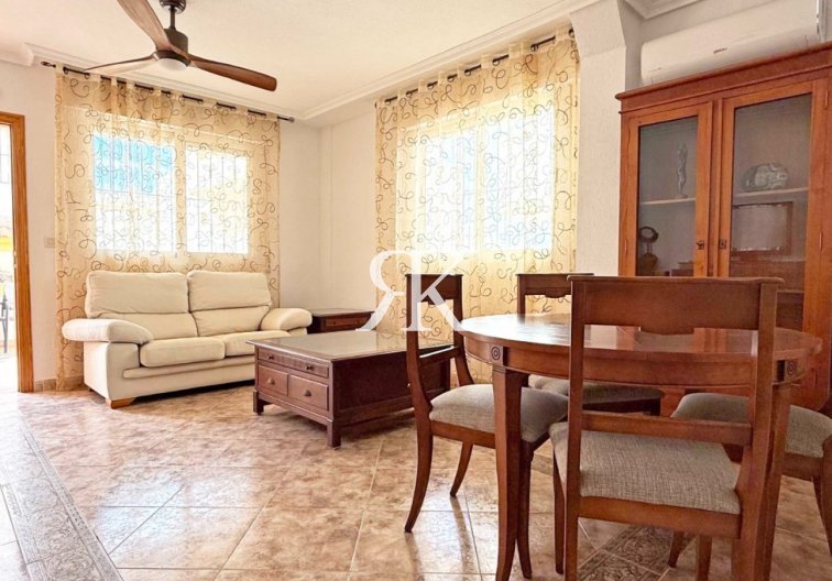 Segunda mano - Villa pareado - Orihuela Costa - Los Altos