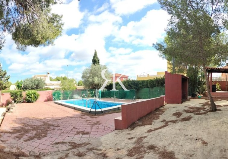 Resale - Detached Villa - San Miguel de Salinas