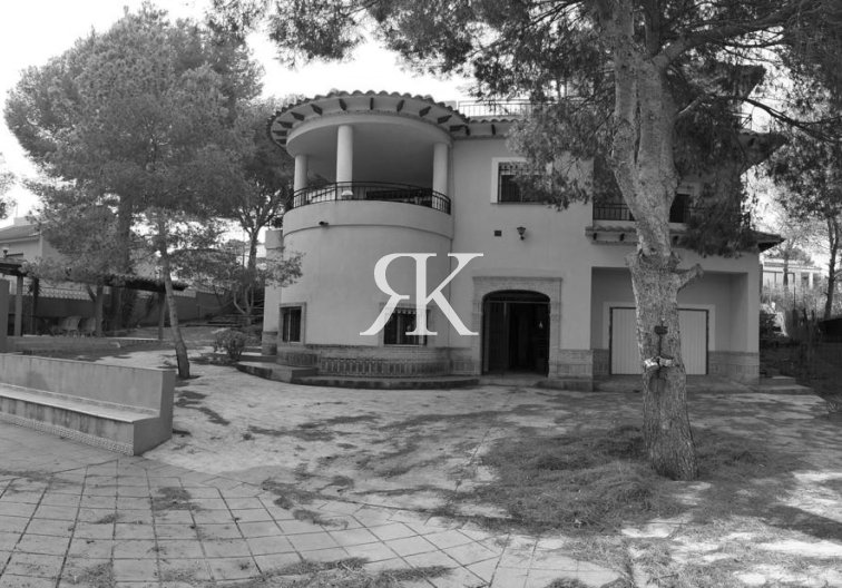 Resale - Detached Villa - San Miguel de Salinas