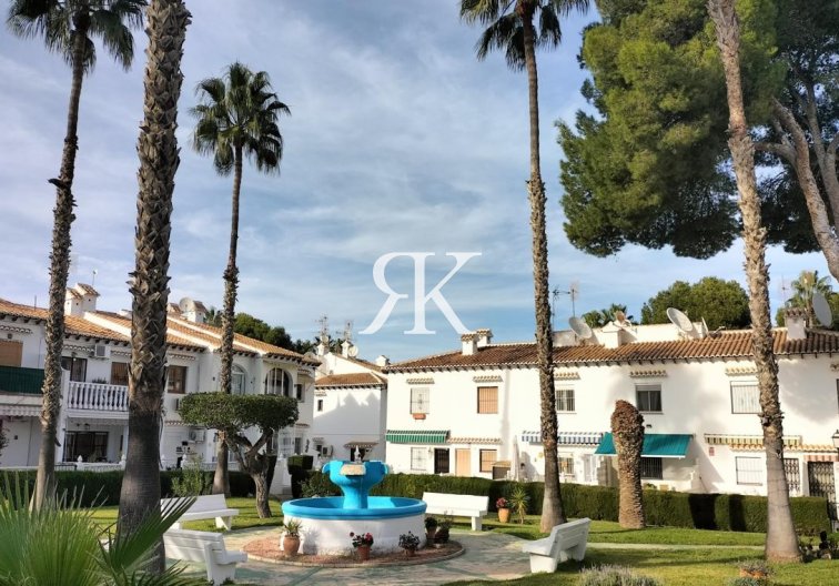 Wiederverkauf - Bungalow im Erdgeschoss - Torrevieja - Los Balcones - Lago Jardin