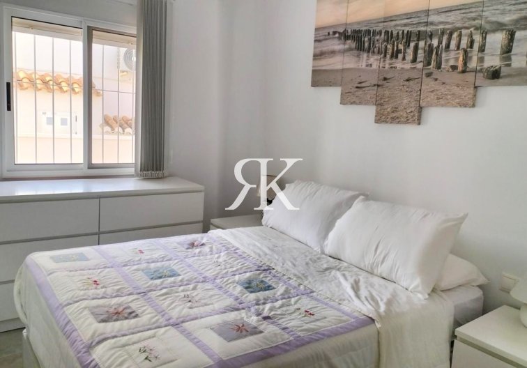 Wiederverkauf - Bungalow im Erdgeschoss - Torrevieja - Los Balcones - Lago Jardin