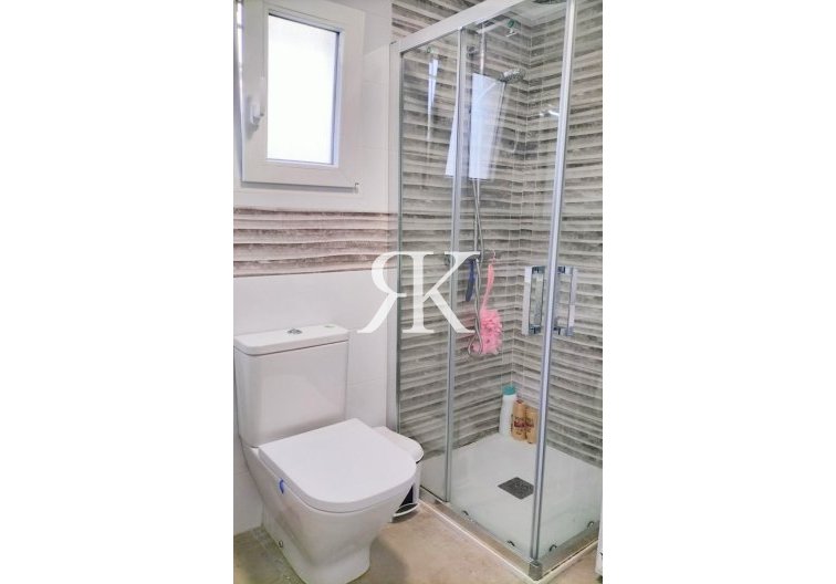 Wiederverkauf - Bungalow im Erdgeschoss - Torrevieja - Los Balcones - Lago Jardin