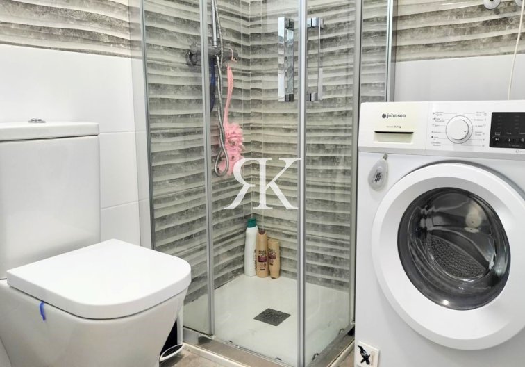 Wiederverkauf - Bungalow im Erdgeschoss - Torrevieja - Los Balcones - Lago Jardin