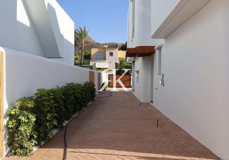 Construction Neuve - villa - Alfas del Pí - El Albir