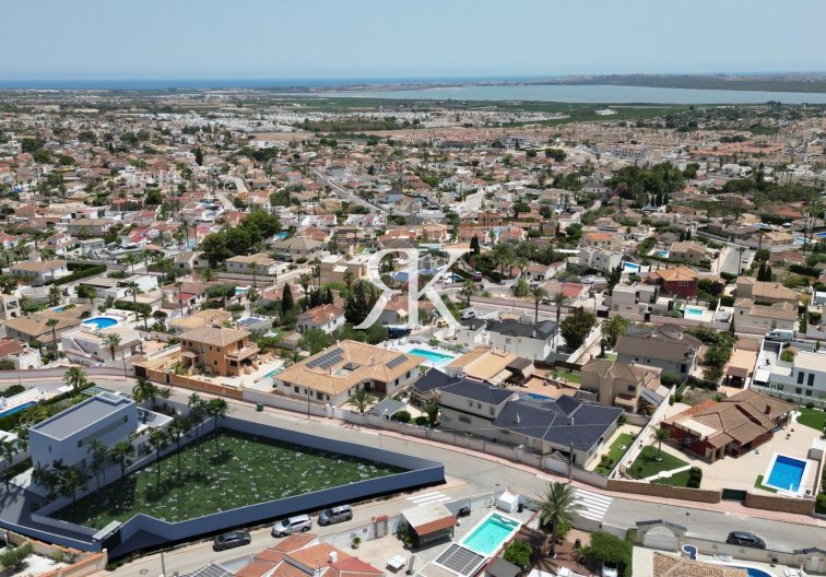 Obra Nueva - villa - Ciudad Quesada