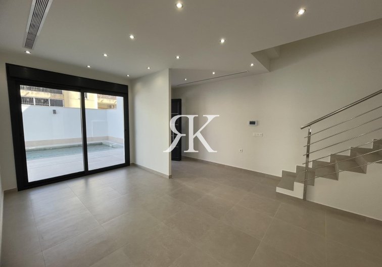 Neubau - villa - Almoradí - Heredades