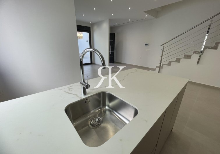 Neubau - villa - Almoradí - Heredades