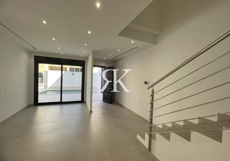 Neubau - villa - Almoradí - Heredades