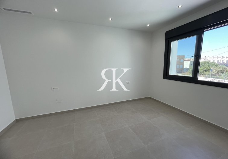 Neubau - villa - Almoradí - Heredades