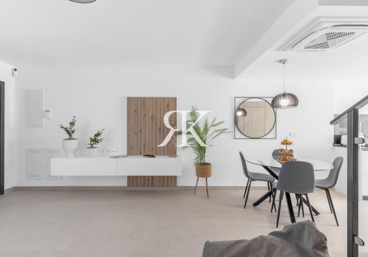 Neubau - town house - Rafal - pueblo