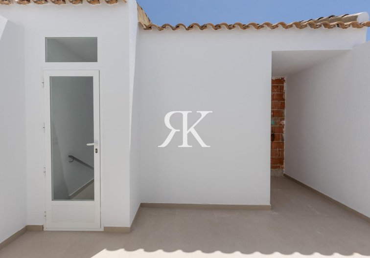 Neubau - town house - Rafal - pueblo