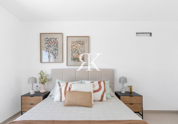 Neubau - town house - Rafal - pueblo