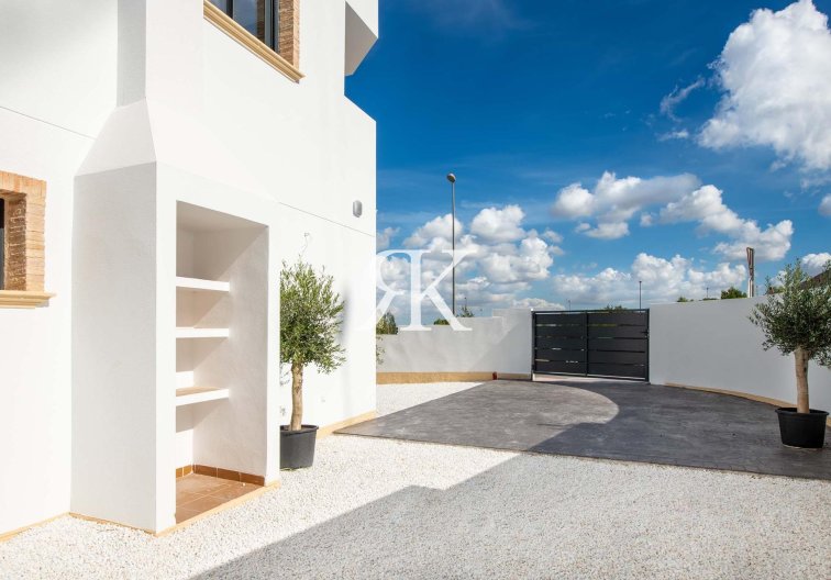 New Build - Top floor bungalow - Cox - San Fernando