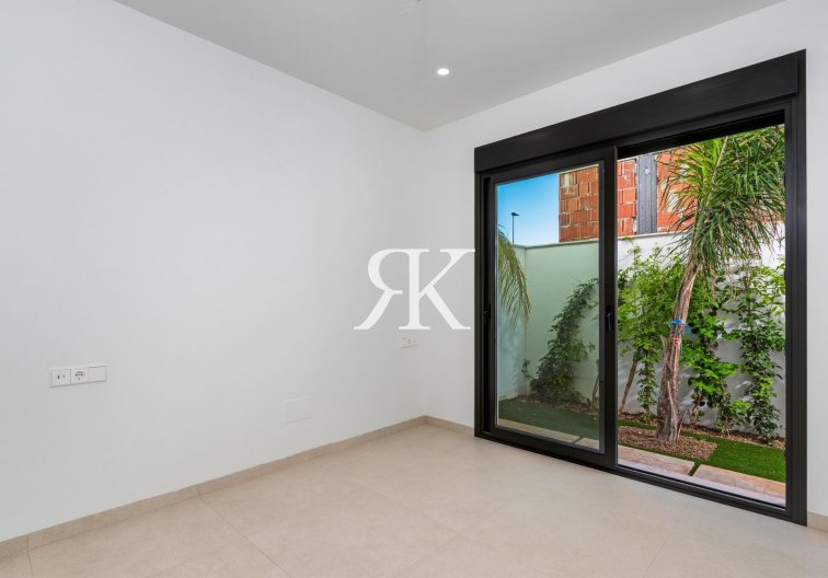 Neubau - Bungalow im Erdgeschoss - Pilar de la Horadada - Parque del Mediterraneo