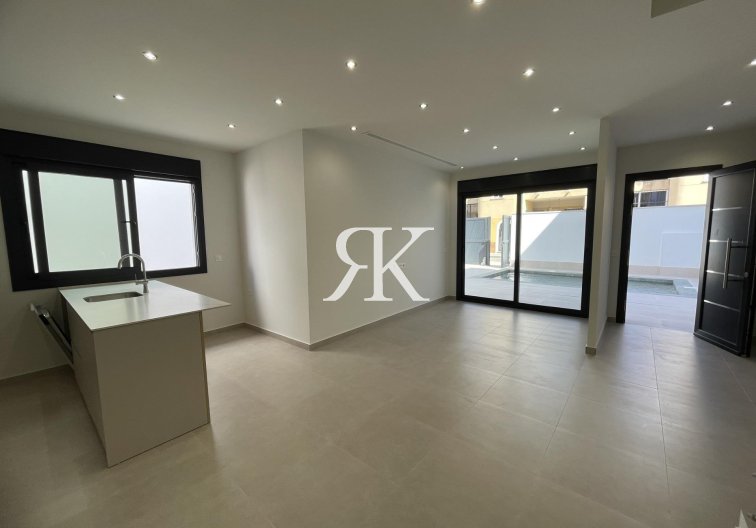 Neubau - villa - Almoradí - Heredades