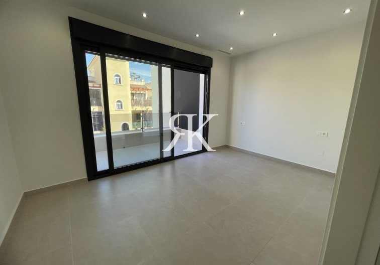 Neubau - villa - Almoradí - Heredades