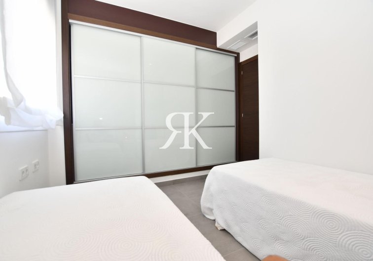 Neubau - Bungalow im obersten Stockwerk - San Miguel de Salinas - La Cañada