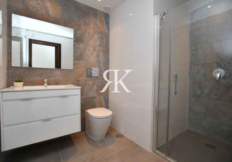 Neubau - Bungalow im obersten Stockwerk - San Miguel de Salinas - La Cañada