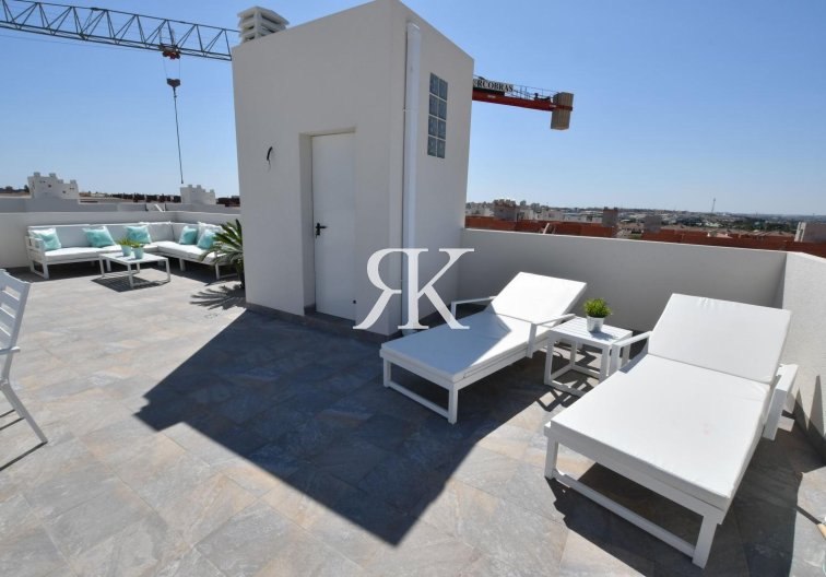 Neubau - Bungalow im obersten Stockwerk - San Miguel de Salinas - La Cañada