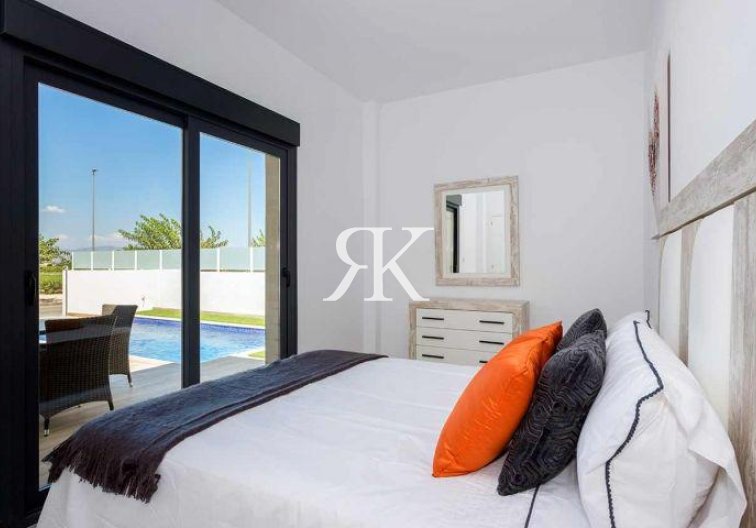 Neubau - villa - Daya Nueva - Centro