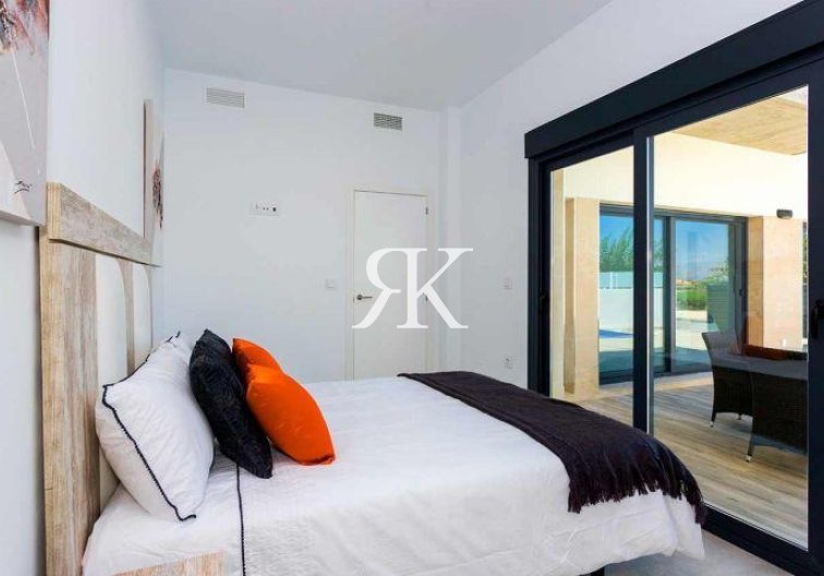 Neubau - villa - Daya Nueva - Centro