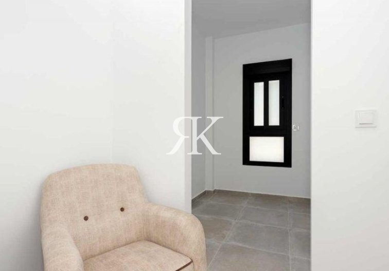 Neubau - villa - Daya Nueva - Centro